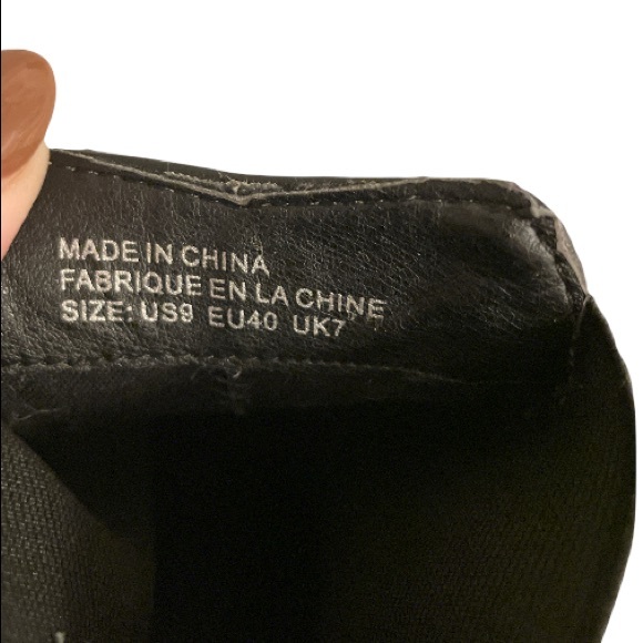 Urban Outfitters black booties women’s size 9 - Picture 3 of 3